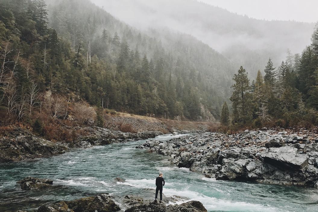 Ad eum autem soluta nobis